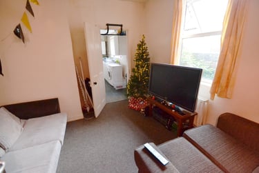 5 bed house, Kimbolton Avenue, Radford, Nottingham, NG71PT - Image 4