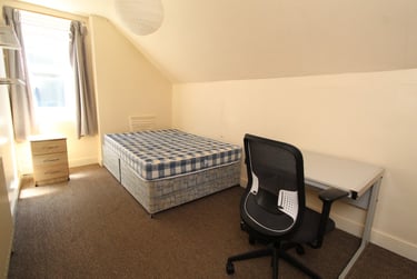 5 bed house, Kimbolton Avenue, Radford, Nottingham, NG71PT - Image 10