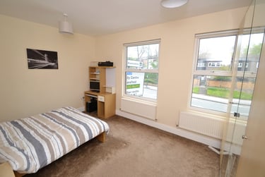 4 bed house, Woodborough Road, Arboretum, Nottingham, NG31AZ - Image 1