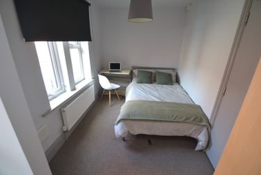 2 bed flat, Exeter Road, Forest Fields, Nottingham, NG76LS - Image 3