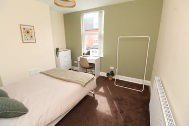 2 bed house, Birrell Road, Forest Fields, Nottingham, NG76LT - Image 1