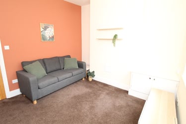 2 bed house, Birrell Road, Forest Fields, Nottingham, NG76LT - Image 5