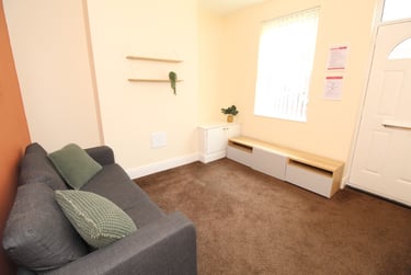 2 bed house, Birrell Road, Forest Fields, Nottingham, NG76LT - Image 7