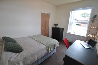 3 bed house, Cloister Street, Dunkirk, Nottingham, NG72PG - Image 1