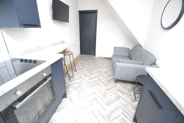 1 bed flat, Denman Street, Radford, Nottingham, NG73FQ - Image 1