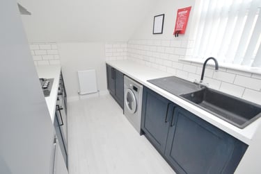1 bed flat, Henry Road, West Bridgford, Nottingham, NG27ND - Image 1