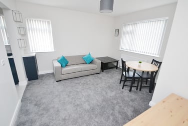1 bed flat, Henry Road, West Bridgford, Nottingham, NG27ND - Image 2