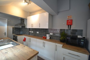 3 bed house, Cloister Street, Dunkirk, Nottingham, NG72PG - Image 1