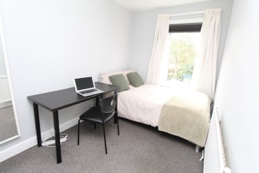 4 bed house, Dallas York Road, Beeston, Nottingham, NG92EZ - Image 9