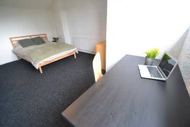 4 bed house, Claude Street, Dunkirk, Nottingham, NG72LA - Image 1