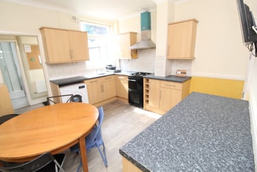 3 bed house, Claude Street, Dunkirk, Nottingham, NG72LA - Image 1