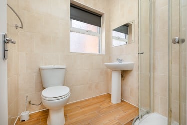6 bed house, Radford Road, New Basford, Nottingham, NG77EA - Image 14