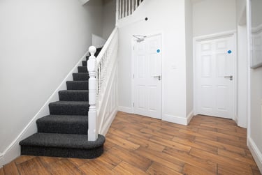 6 bed house, Radford Road, New Basford, Nottingham, NG77EA - Image 3