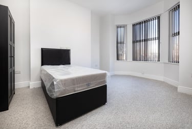 6 bed house, Radford Road, New Basford, Nottingham, NG77EA - Image 4