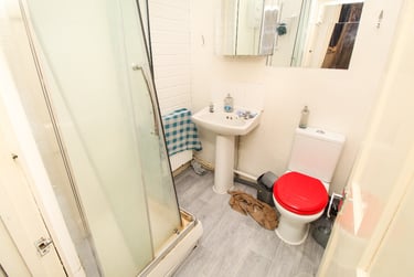 4 bed flat, Montpelier Road (4 Bed), Dunkirk, Nottingham, NG72JW - Image 9