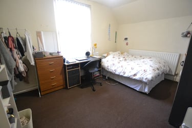 5 bed house, Beeston Road, Dunkirk, Nottingham, NG72JS - Image 1