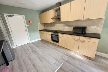 6 bed house, Derby Road, Lenton, Nottingham, NG71QN - Image 1