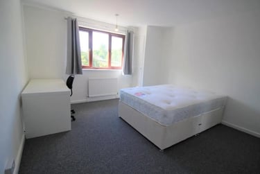 3 bed house, Lace Street, Dunkirk, Nottingham, NG72JG - Image 2