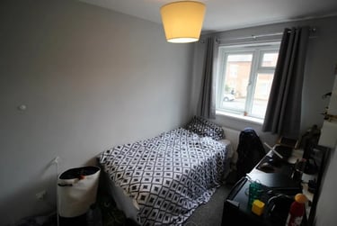 3 bed house, Montpellier Road, Dunkirk, Nottingham, NG72JX - Image 6