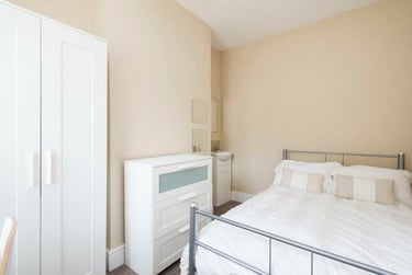 4 bed house, All Saints Terrace, Arboretum, Nottingham, NG74DQ - Image 6