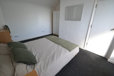 3 bed house, Claude Street, Dunkirk, Nottingham, NG72LA - Image 2