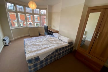 3 bed house, Marlborough Road, Beeston, Nottingham, NG92HG - Image 1