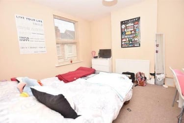 2 bed house, Warwick Street, Dunkirk, Nottingham, NG72PJ - Image 4