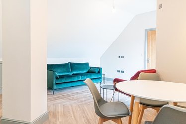 1 bed flat, Lower Parliament Street, Hockley, Nottingham, NG11EH - Image 1