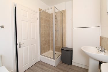 1 bed flat, (26/27) Castle Boulevard, Lenton, Nottingham, NG71HP - Image 9