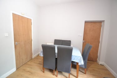 5 bed house, (5BED) Sherwin Road, Lenton, Nottingham, NG72FB - Image 3