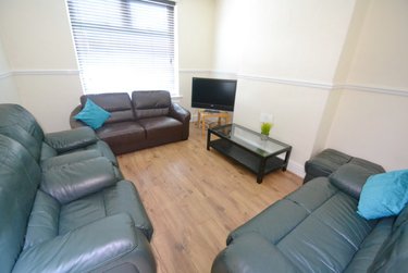 5 bed house, (5 Bed) Johnson Road, Lenton, Nottingham, NG72BX - Image 3