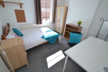 3 bed house, Hart Street (3 Bed), Lenton, Nottingham, NG71SF - Image 5