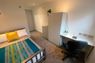 1 bed flat, (Room) Middle Street, Beeston, Nottingham, NG91FX - Image 11