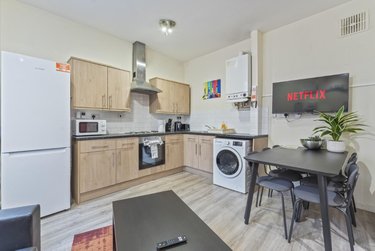 5 bed house, Peveril Street, Radford, Nottingham, NG74AJ - Image 6