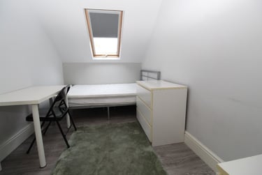 3 bed flat, (3 BED) Castle Boulevard, Lenton, Nottingham, NG71HP - Image 8