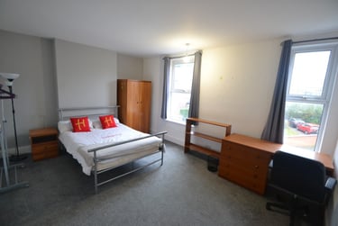 1 bed house, (1 Room) Highfield Road, Dunkirk, Nottingham, NG72JE - Image 1