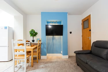 4 bed house, (4BED) Charnwood Grove, West Bridgford, Nottingham, NG27NT - Image 4