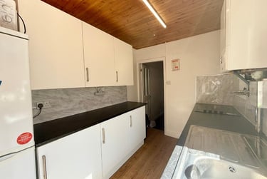 1 bed house, Lynam Street, Penkhull, Stoke, ST47ED - Image 6