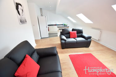 2 bed house, Lyme Valley Mews, Basford, Newcastle under Lyme, ST53TF - Image 5
