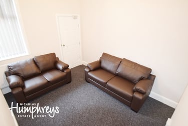 3 bed house, Darnley Street, Shelton, Stoke, ST42BH - Image 1