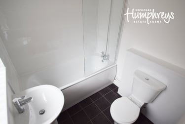 3 bed house, Darnley Street, Shelton, Stoke, ST42BH - Image 6