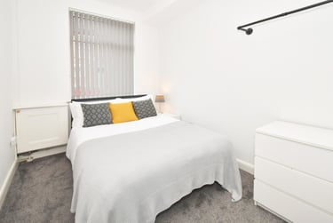 3 bed house, Spencer Road, Shelton, Stoke, ST42BE - Image 9