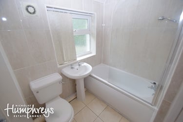 4 bed house, Roberts Avenue, Cross Heath, Newcastle under Lyme, ST59ES - Image 7
