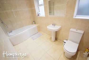 6 bed house, The Parkway, Hanley, Stoke, ST13BB - Image 10