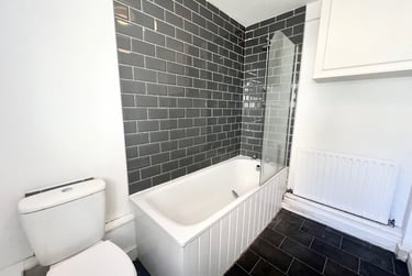 4 bed house, Ashford Street, Shelton, Stoke, ST42EH - Image 9