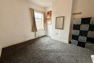 2 bed house, Campbell Road, Penkhull, Stoke, ST44DZ - Image 7