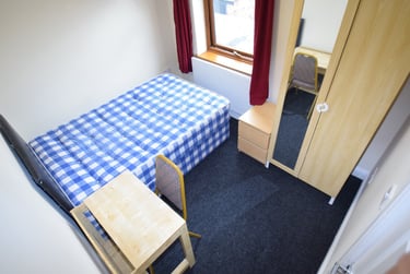 6 bed house, Seaford Street, Shelton, Stoke, ST42EU - Image 9