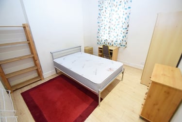 6 bed house, Ashford Street, Shelton, Stoke, ST42EH - Image 6