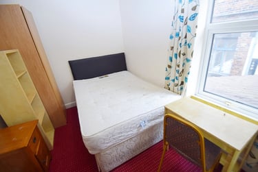 6 bed house, Ashford Street, Shelton, Stoke, ST42EH - Image 10