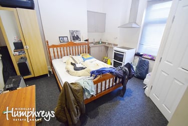 1 bed studio, Stoke Road, Shelton, Stoke, ST42QN - Image 12
